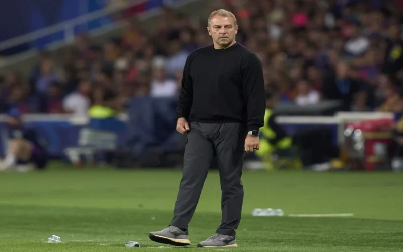 نصيحة فليك.. خطوة حاسمة تقرب نجم برشلونة من الانتقال إلى أتلتيكو مدريد